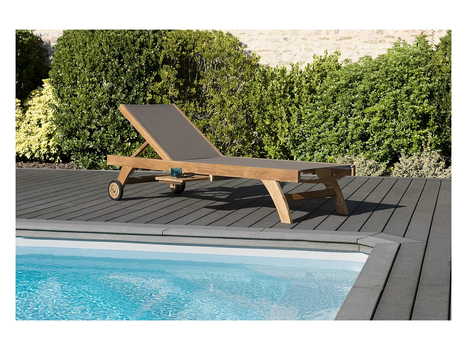 FUN - Bain de soleil textilène couleur taupe en bois Teck