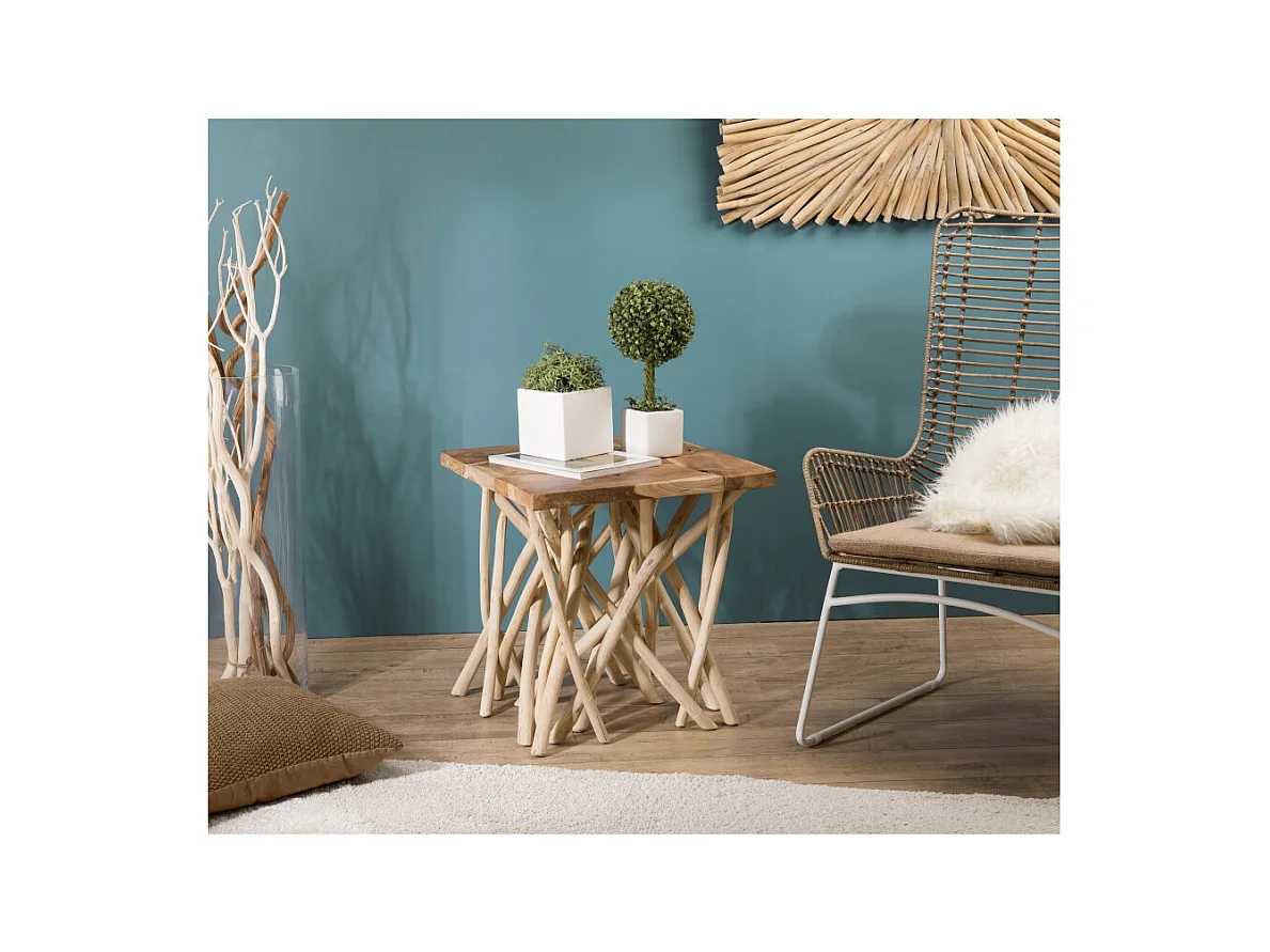 CLARA - Table d'appoint nature plateau carré en bois de teck 55x55cm