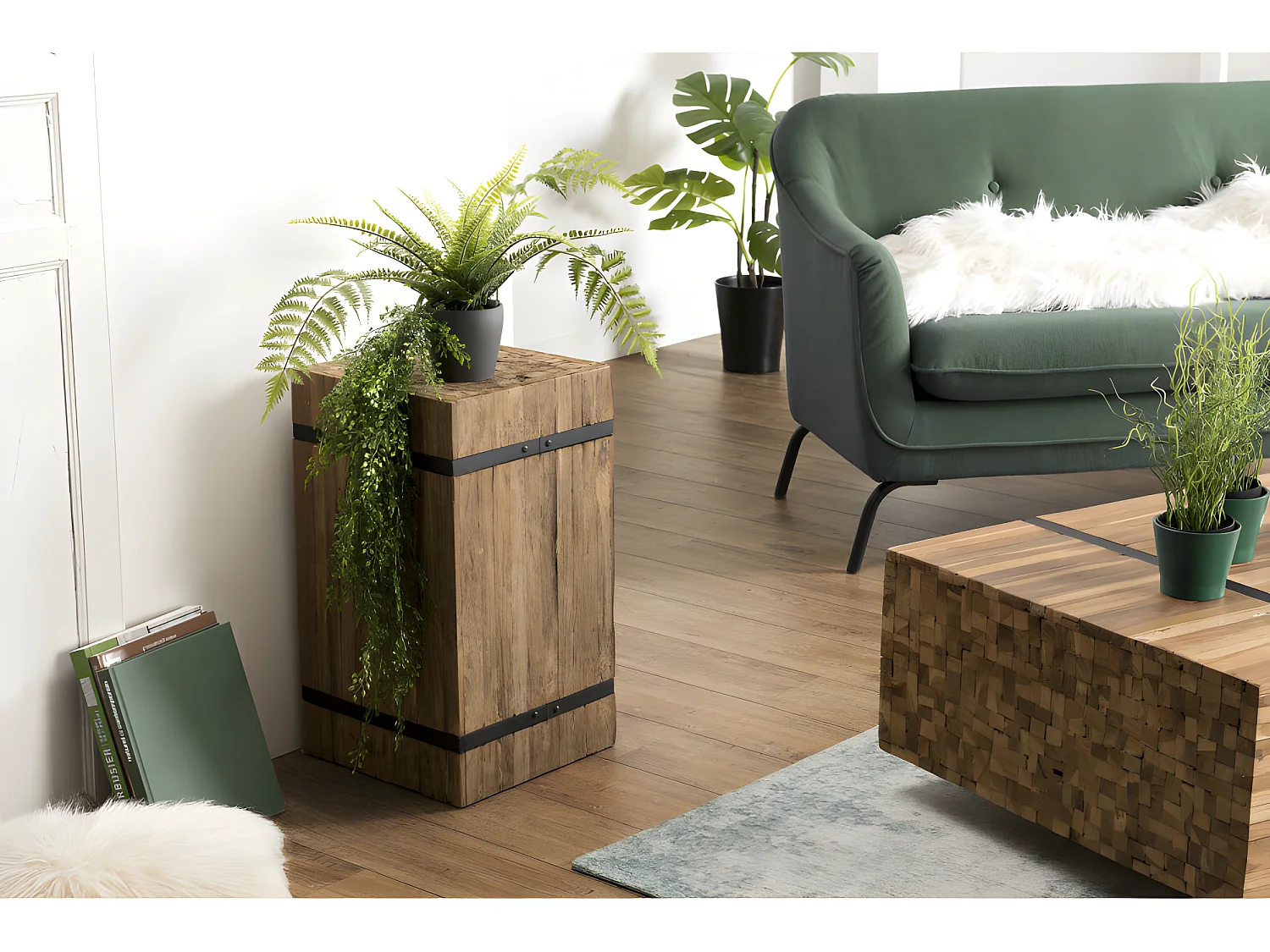 SUZY - Table d'appoint carrée 'M' 34x34cm bois Teck recyclé cerclée métal noir