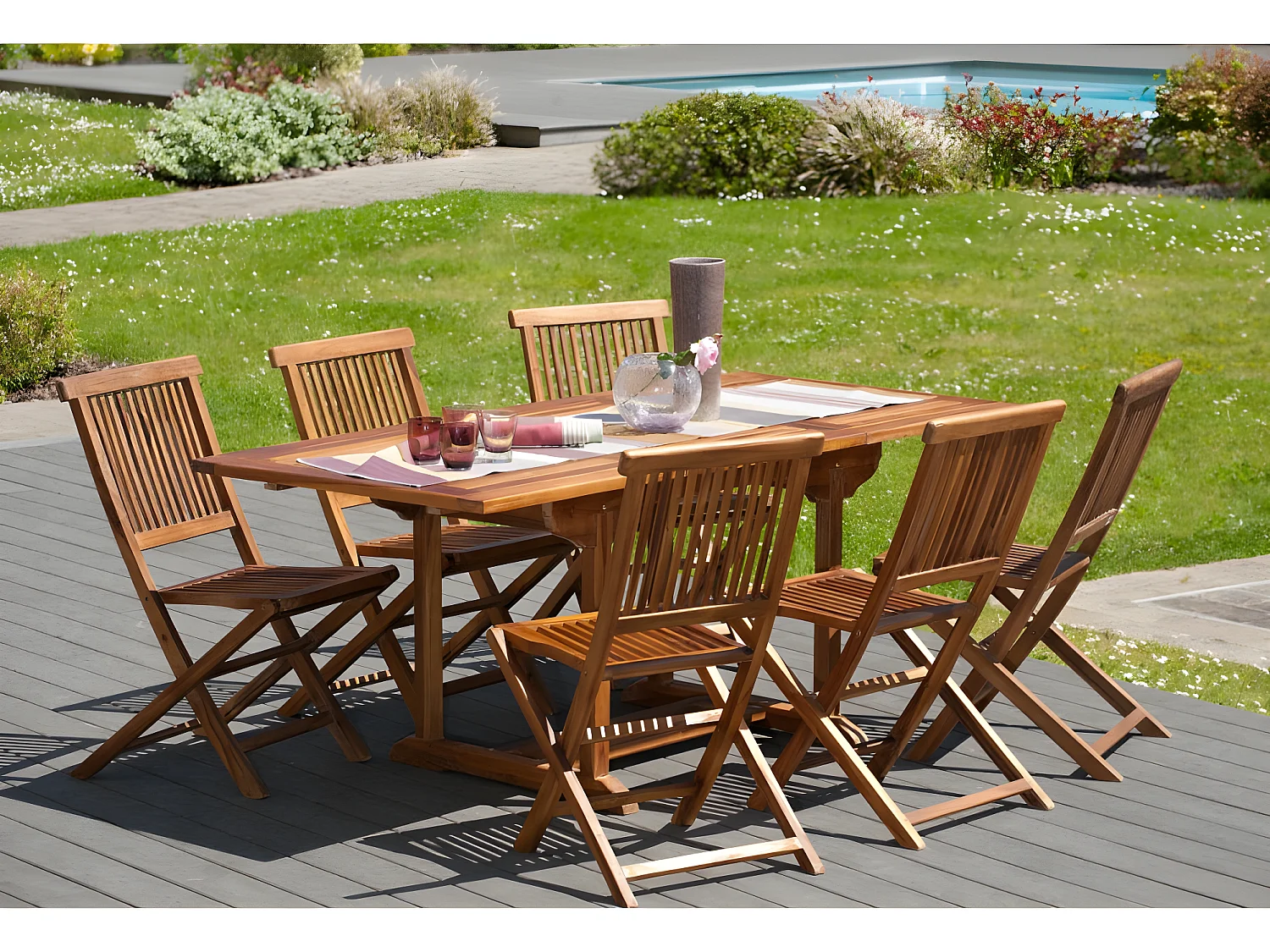 MAEVA - Table de jardin 4/6 pers. Rect. Ext. 120/180cm bois Teck huilé