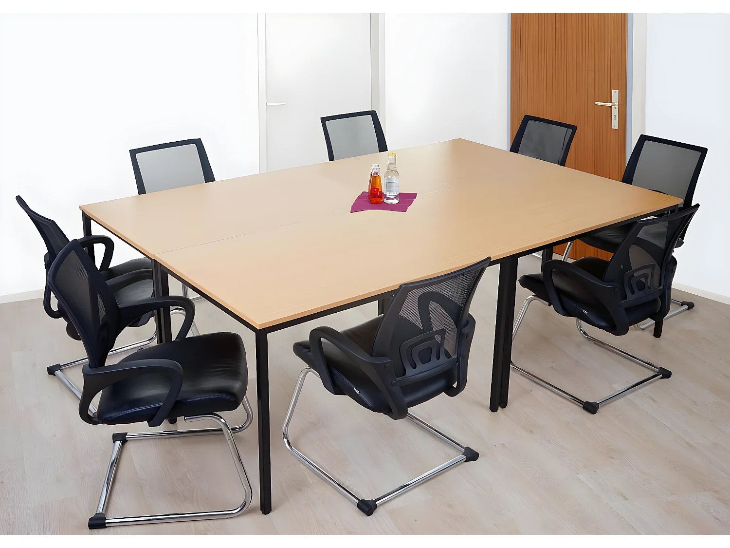 Bureau Petrila,  beuken look