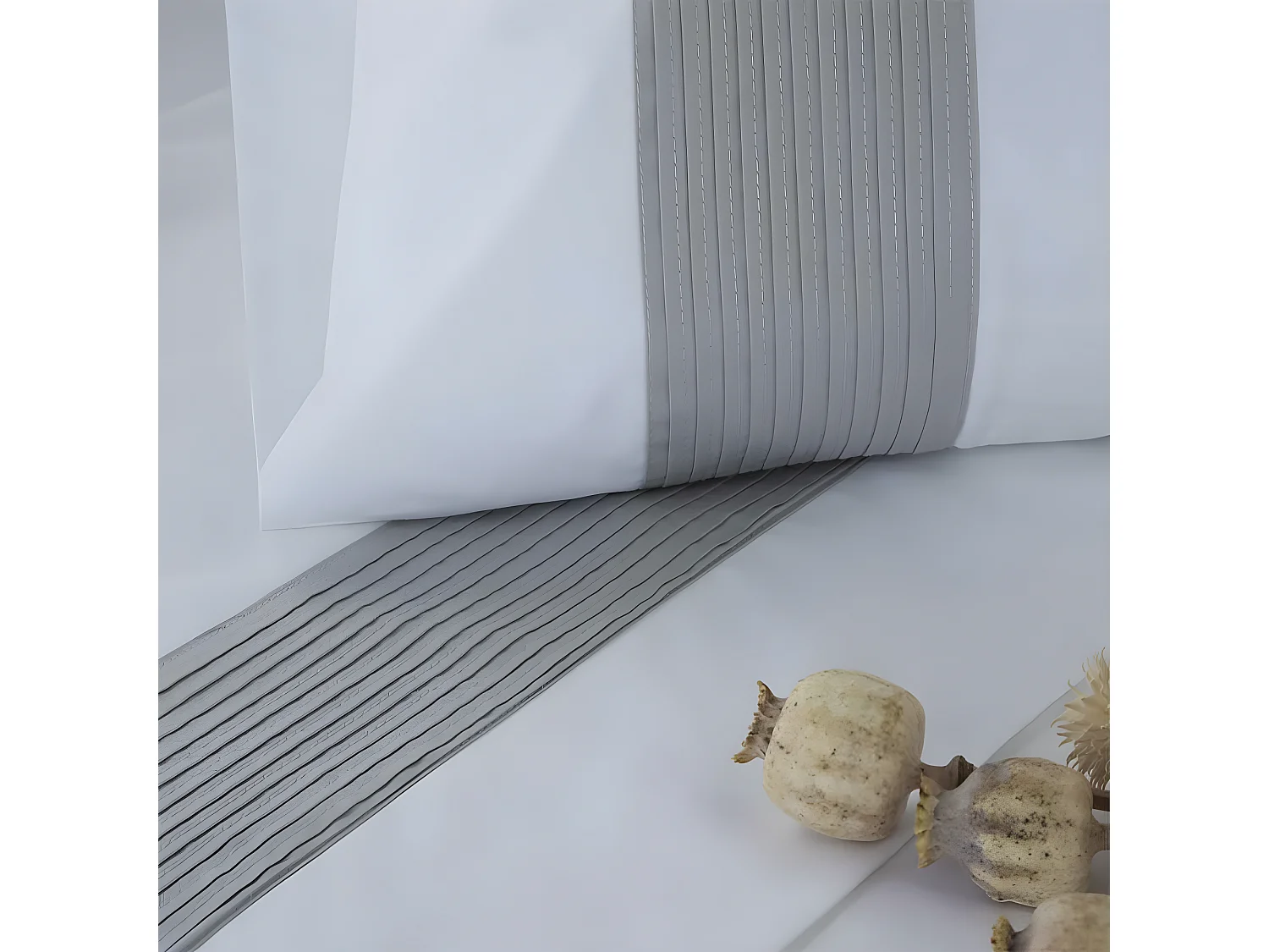 Juego de sabanas GORBEA GRIS percal algodón  Blanco 240x260 Cama de 150