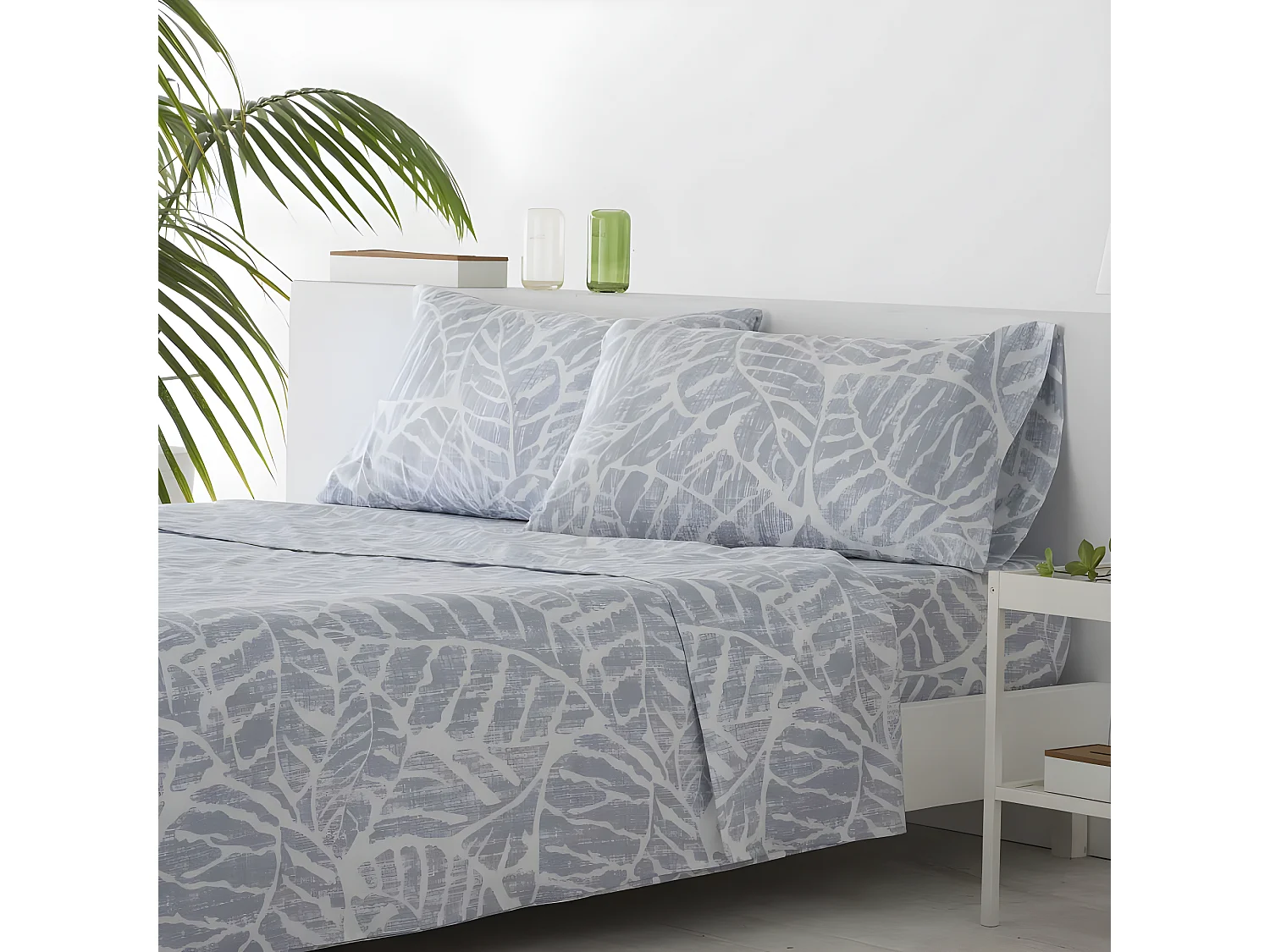 Juego de sábanas ARTEDO microfibra hipoalergénica gris  Cama 90