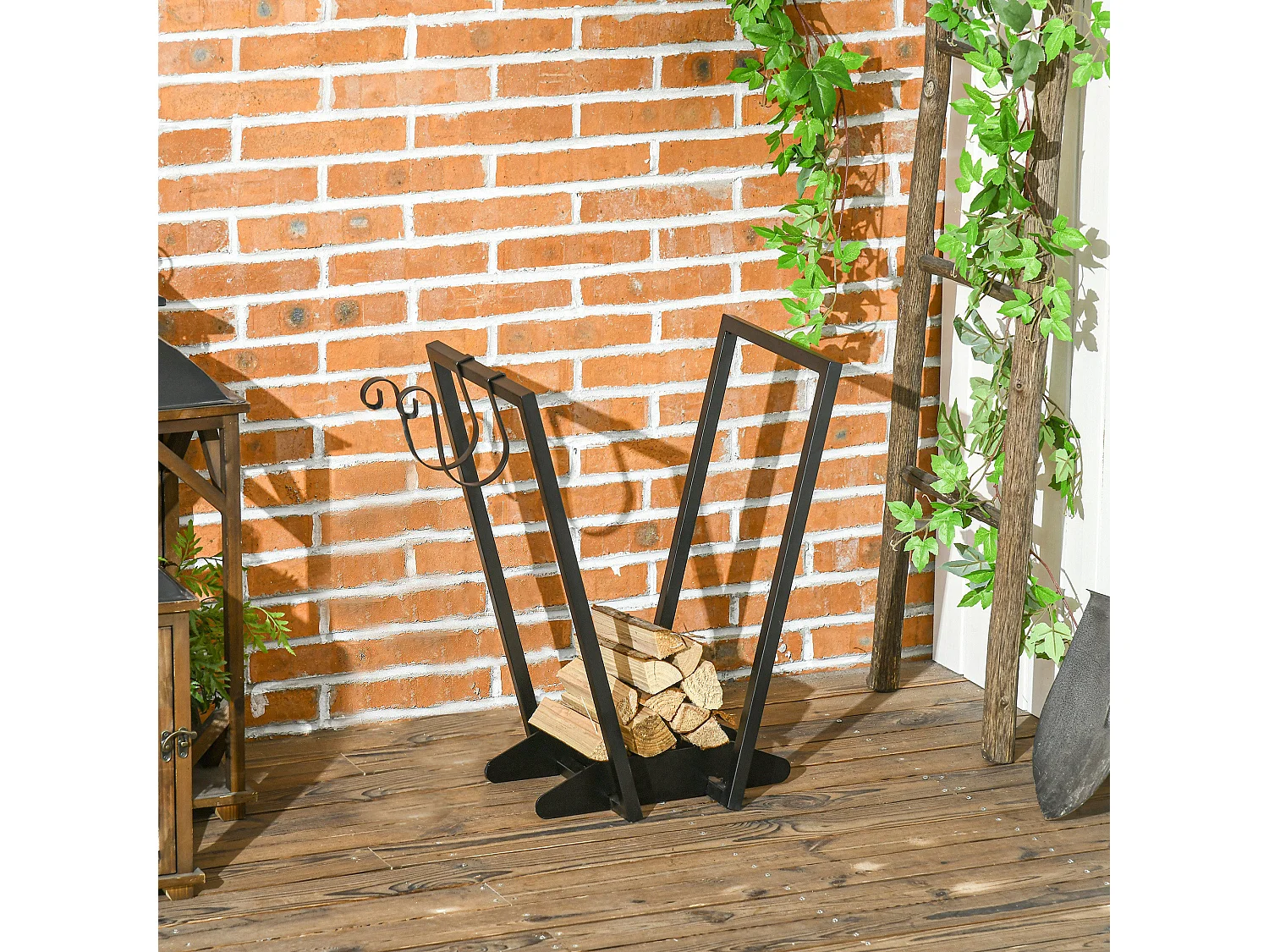 Range-bûches porte bûche range bois de chauffage en acier design trapézoïdal avec 2 crochets et étagère inférieure pour intérieur et extérieur 45 x 32 x 58 cm noir
