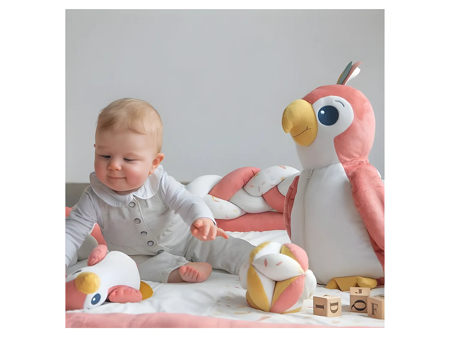 DOMIVA Couverture Happy - Microfibre 100% Polyester - Blanc/Corail/Jaune - 75 x 100 cm