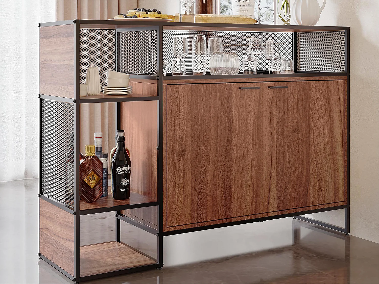 Meuble de bar, buffet bas - 2 portes et 4 niches - MDF - style industriel - coloris: marron et noir