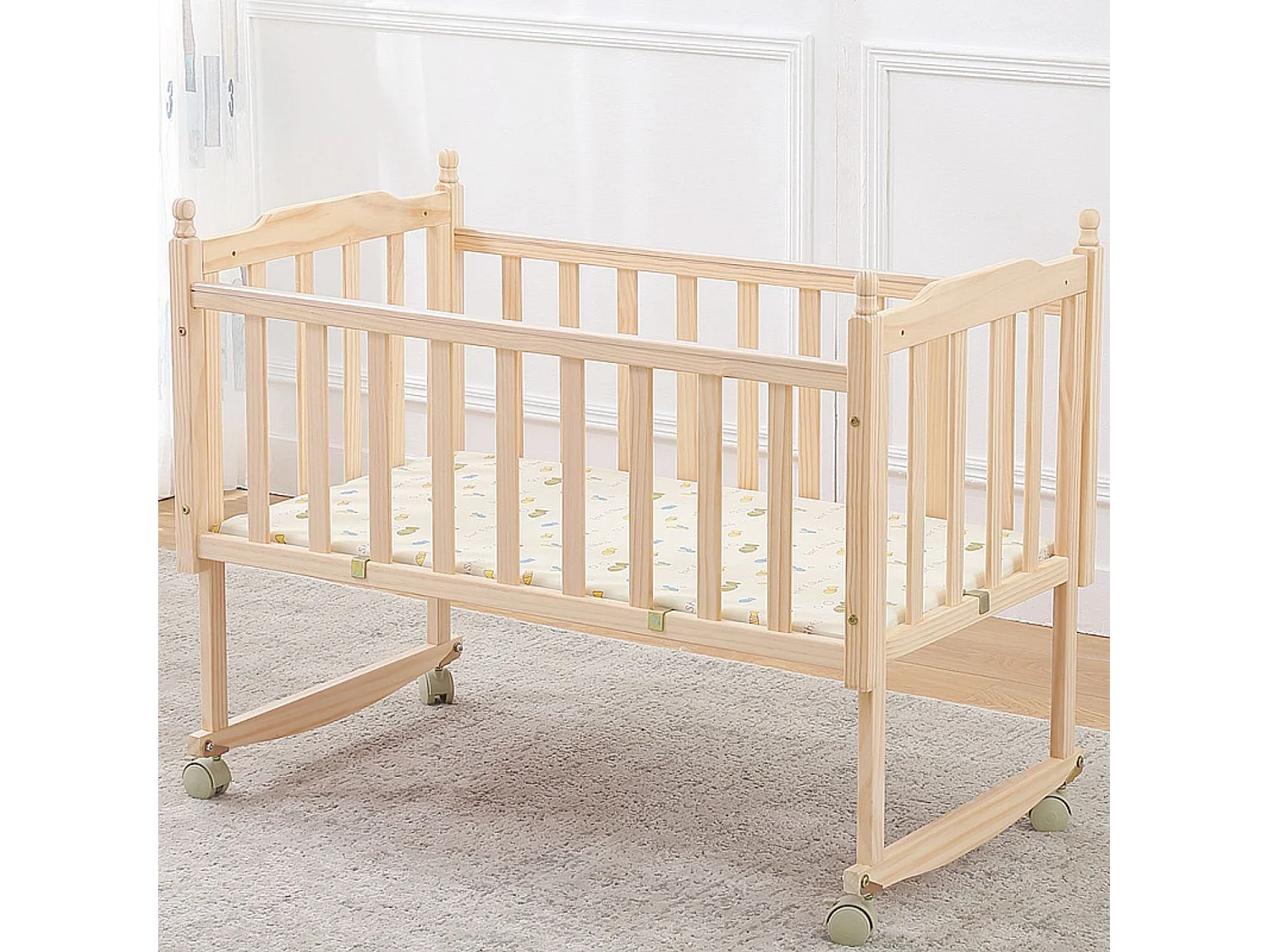 King of Dreams Lit bébé en placage MDF à roulettes, en pin Massif Teinte  pour Matelas 90 x 50 cm