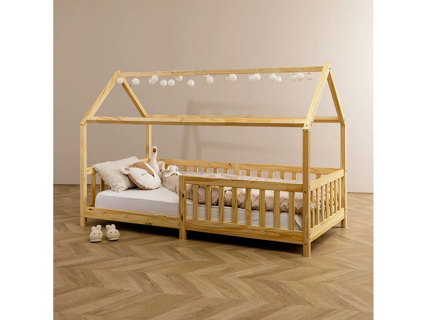 Guirlande LED AMICI à boules blanches, guirlande lumineuse d'intérieur avec 20 boules