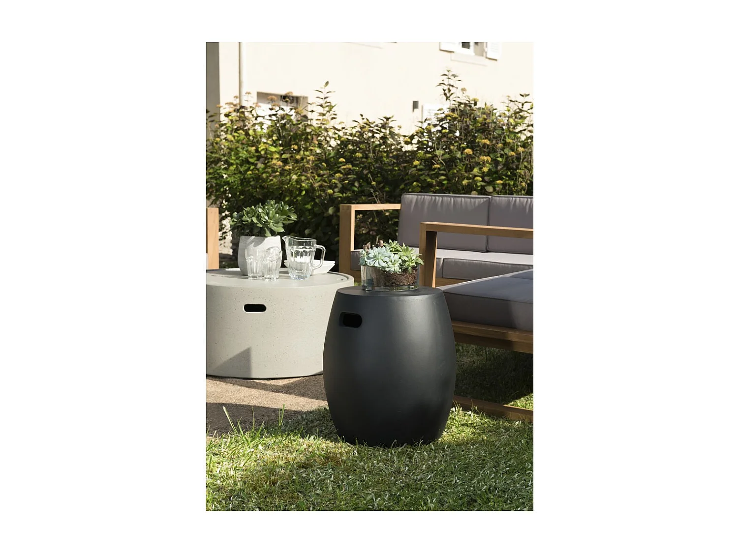 HECTOR - Table d'appoint de jardin ronde béton 43x43 cm noir