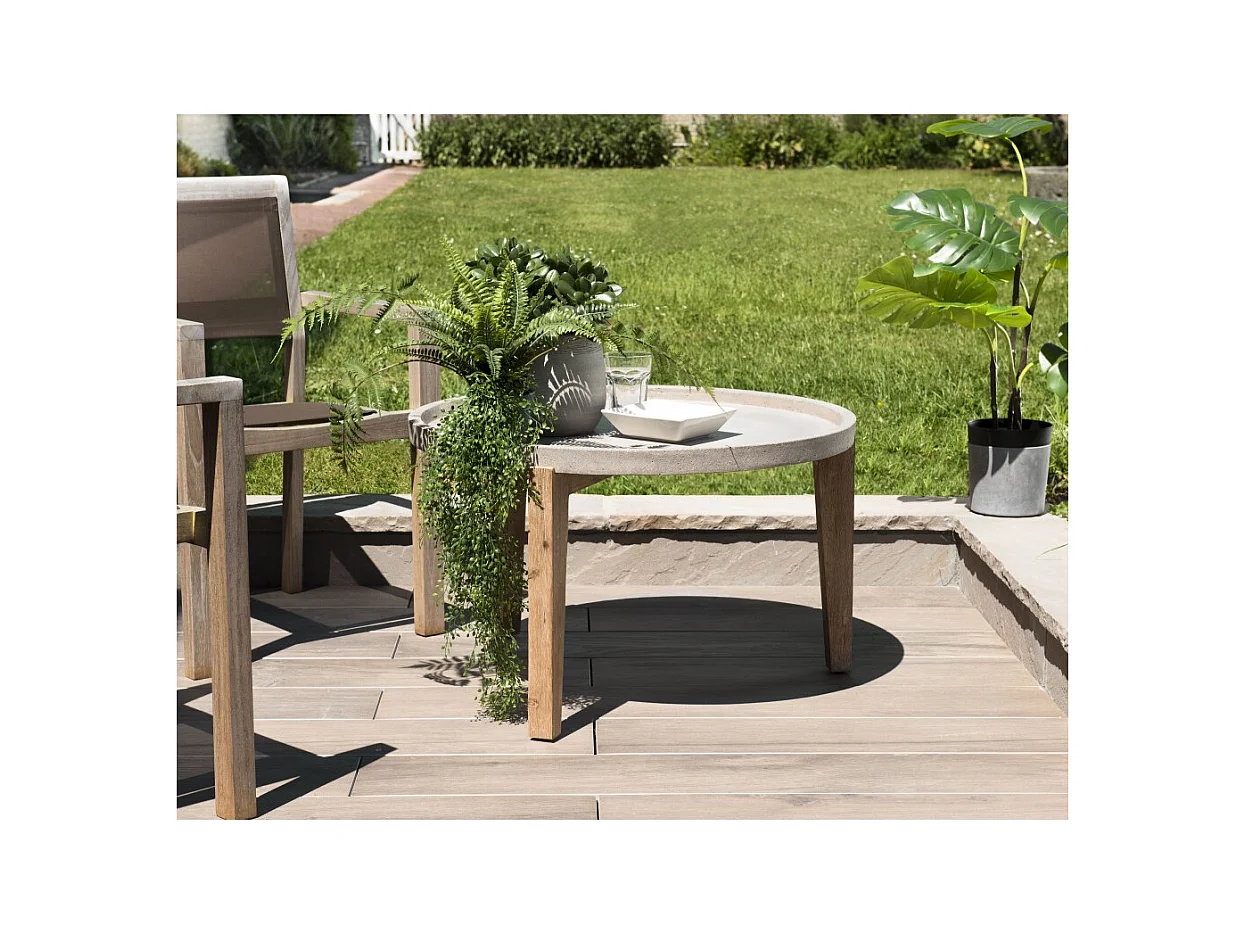 HECTOR - Table basse de jardin ronde béton 81x81 cm pieds en bois acacia