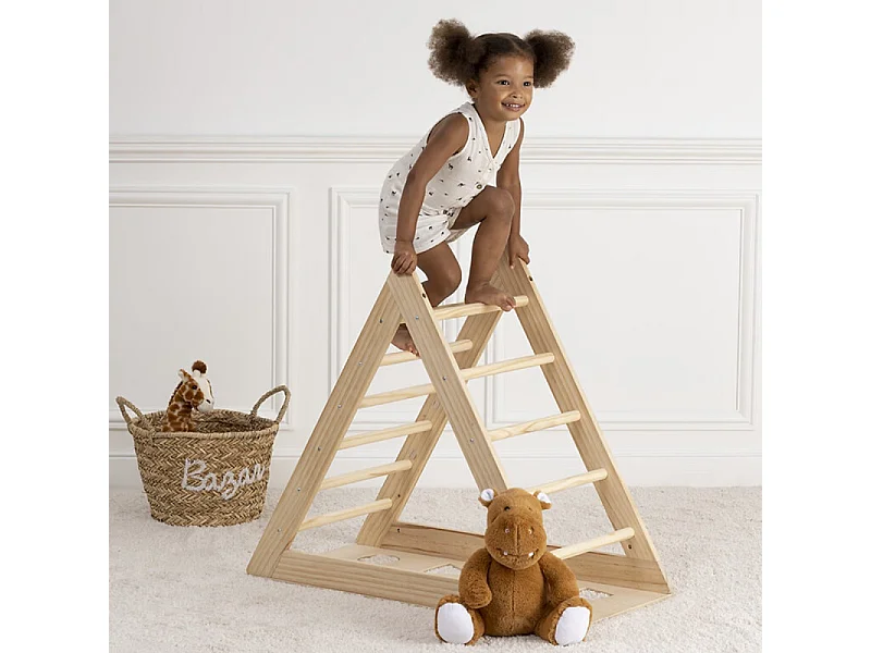 Triangle d'escalade en bois marron 90x78x44 cm