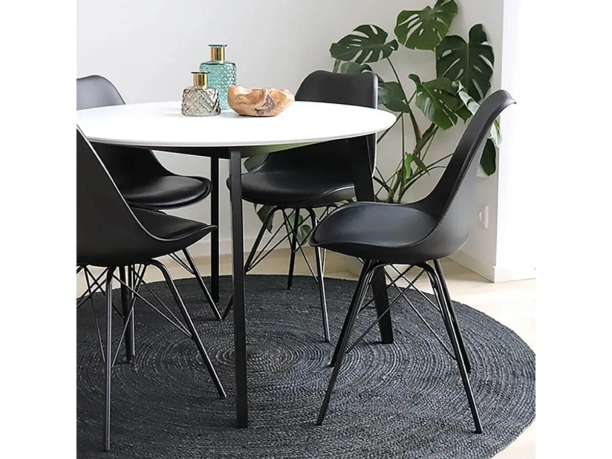 HAGA - Lot de 2 Chaises Noires avec Piétement Métallique