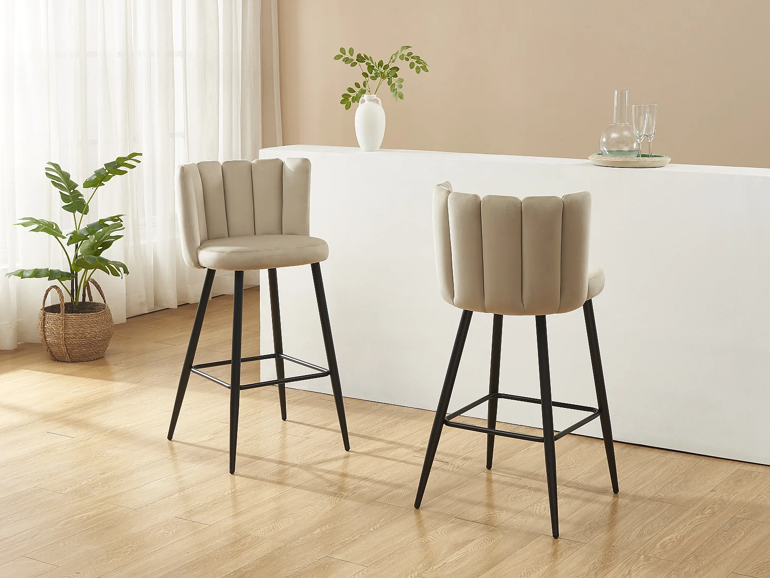 Lot de 2 tabourets de bar en velours et métal noir - Beige - PRANILA de Pascal MORABITO