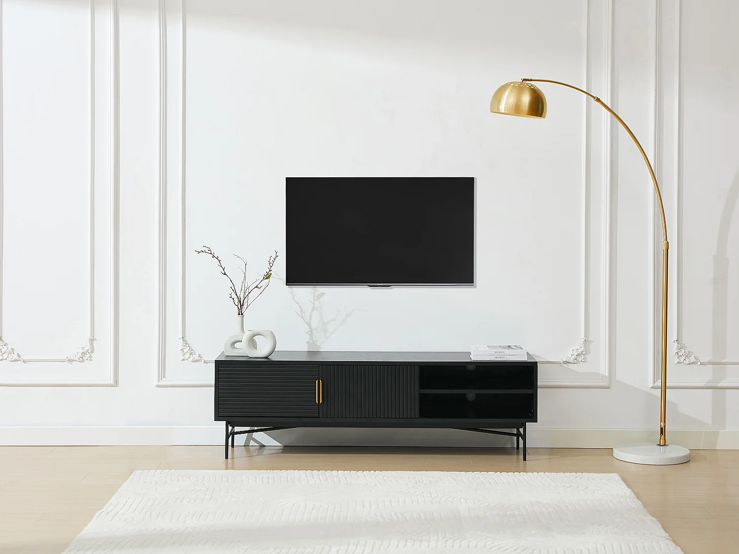 TV-möbel med 2 dörrar och 2 nischer i ekfaner och metall - Svart och Guld - SIRIOLA