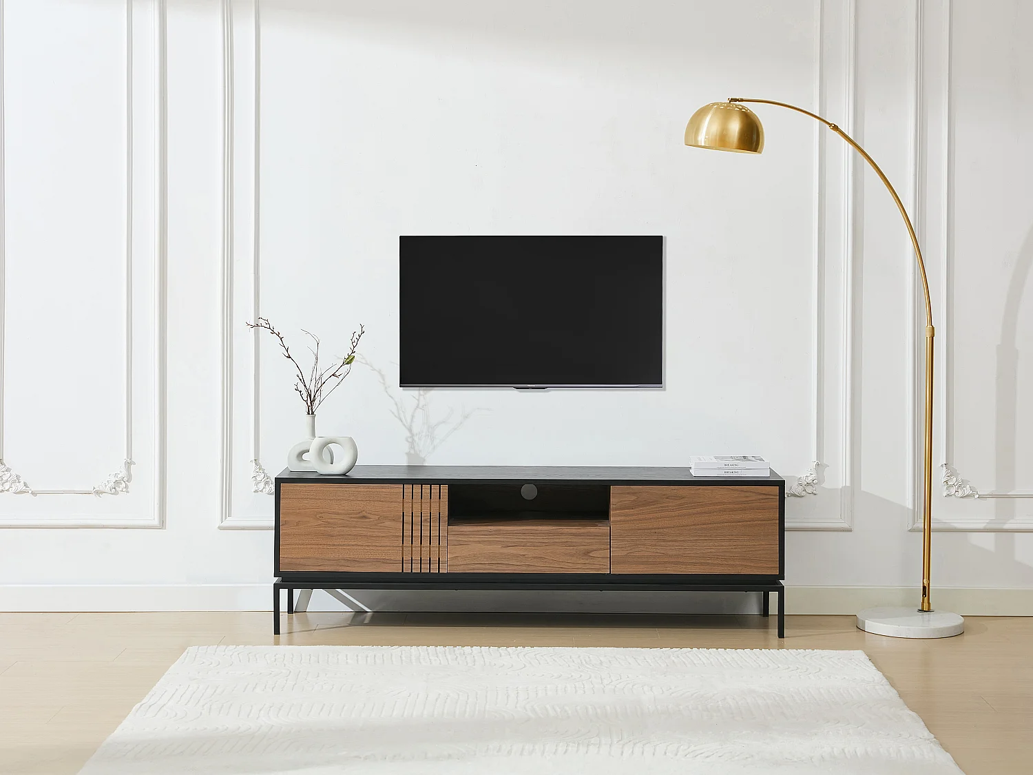 Meuble TV avec 2 portes, 1 tiroir et 1 niche placage noyer et métal - Naturel foncé et Noir - ZINORI