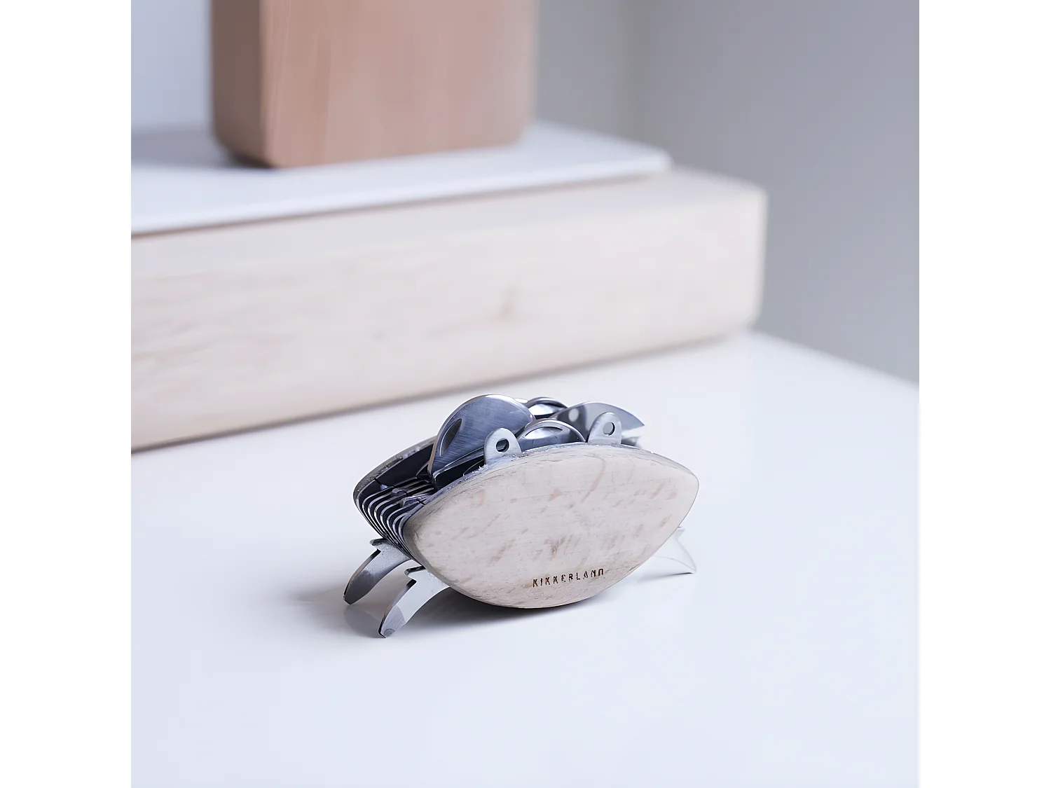 Crabe multi-outils Naturel  Kikkerland