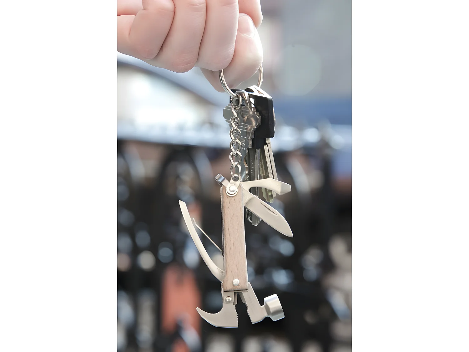 Portachiavi multiutensile