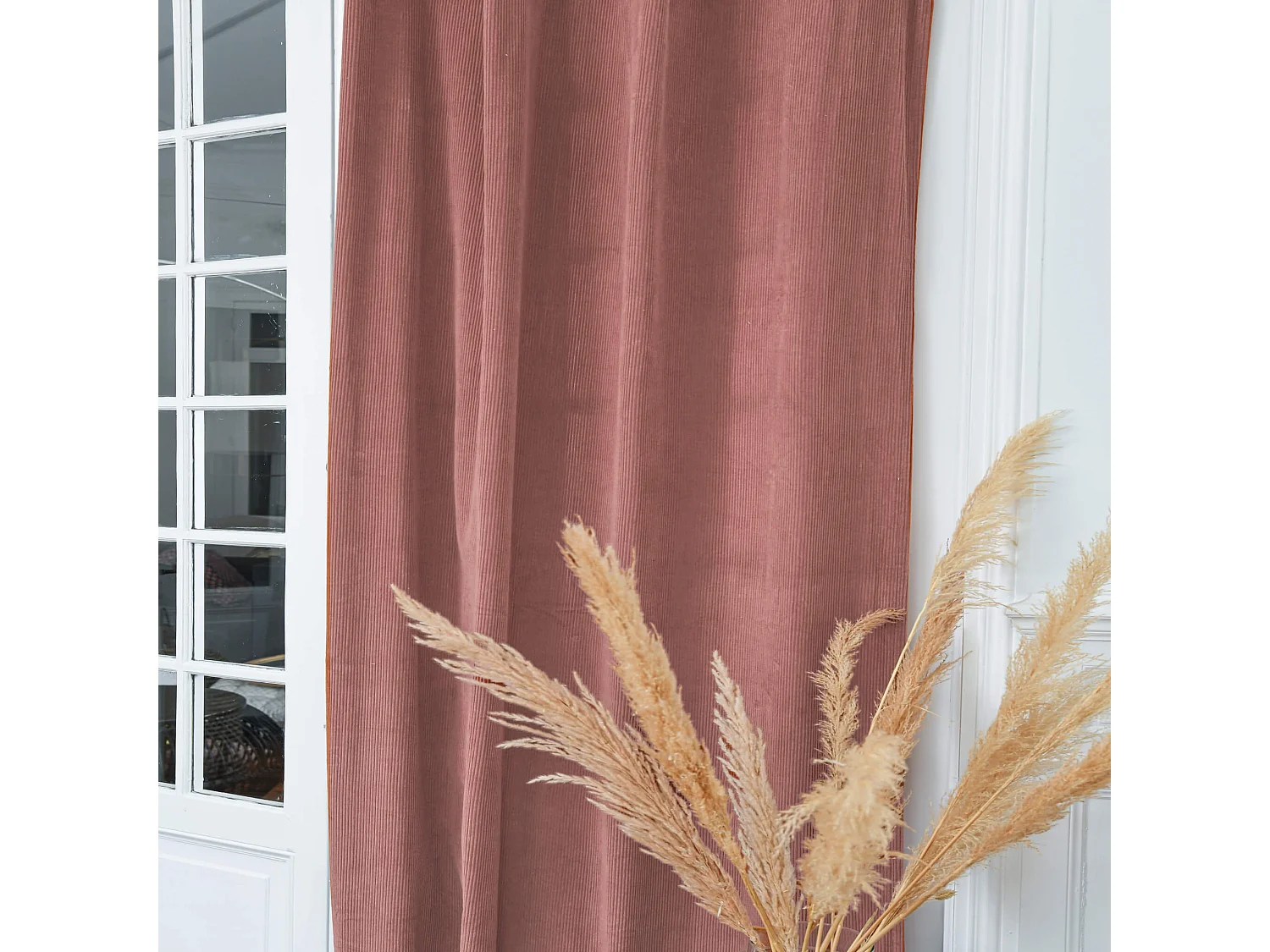 Rideau à œillets en velours côtelé rose 135x250