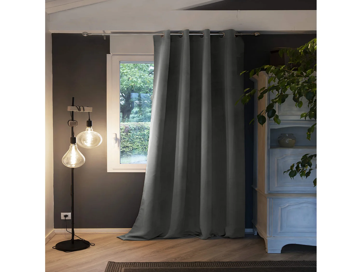 Rideau occultant thermique à œillets anthracite 140x280