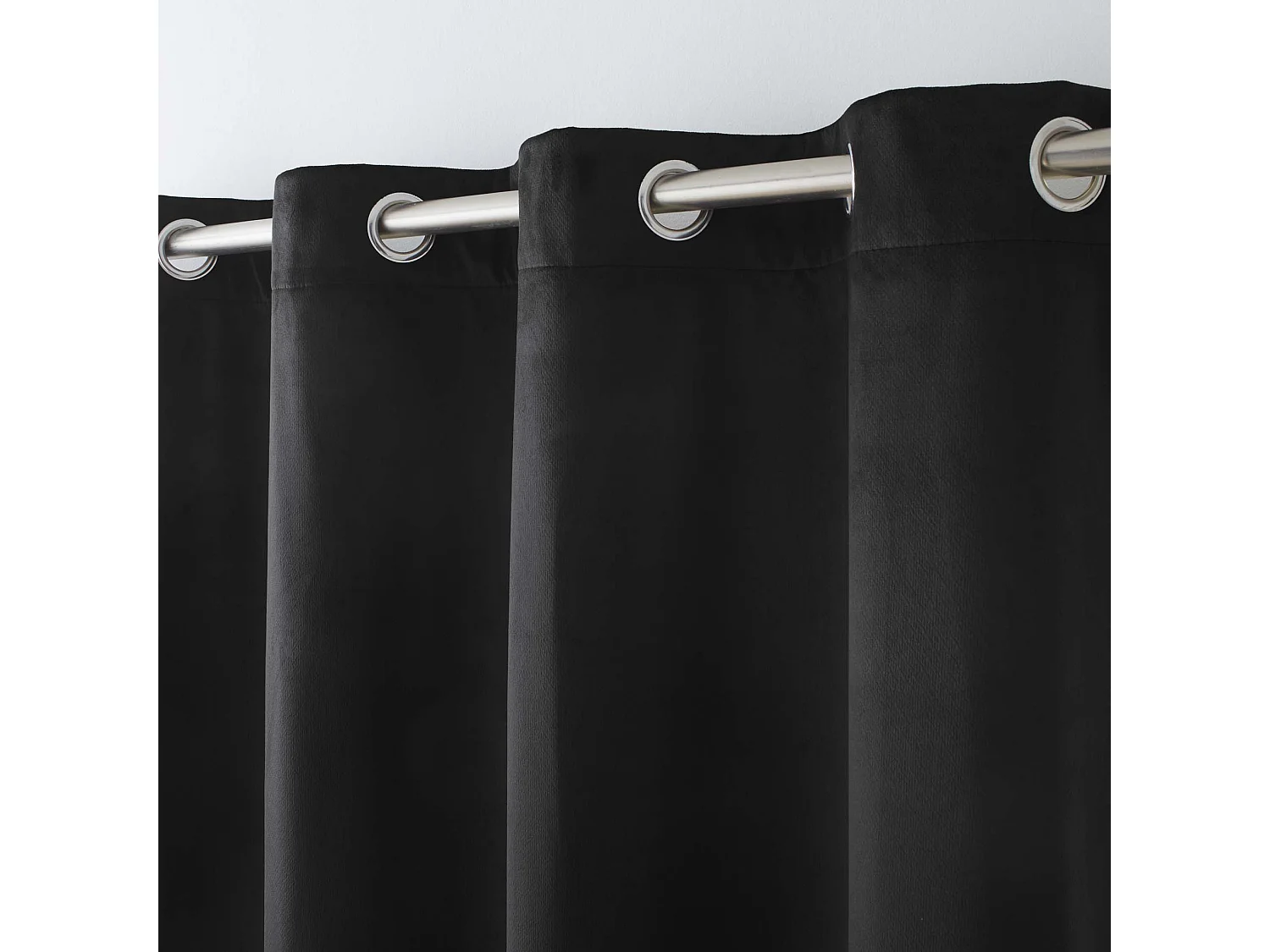 Rideau Isolant Velours "Polarchic" 140x260cm Noir