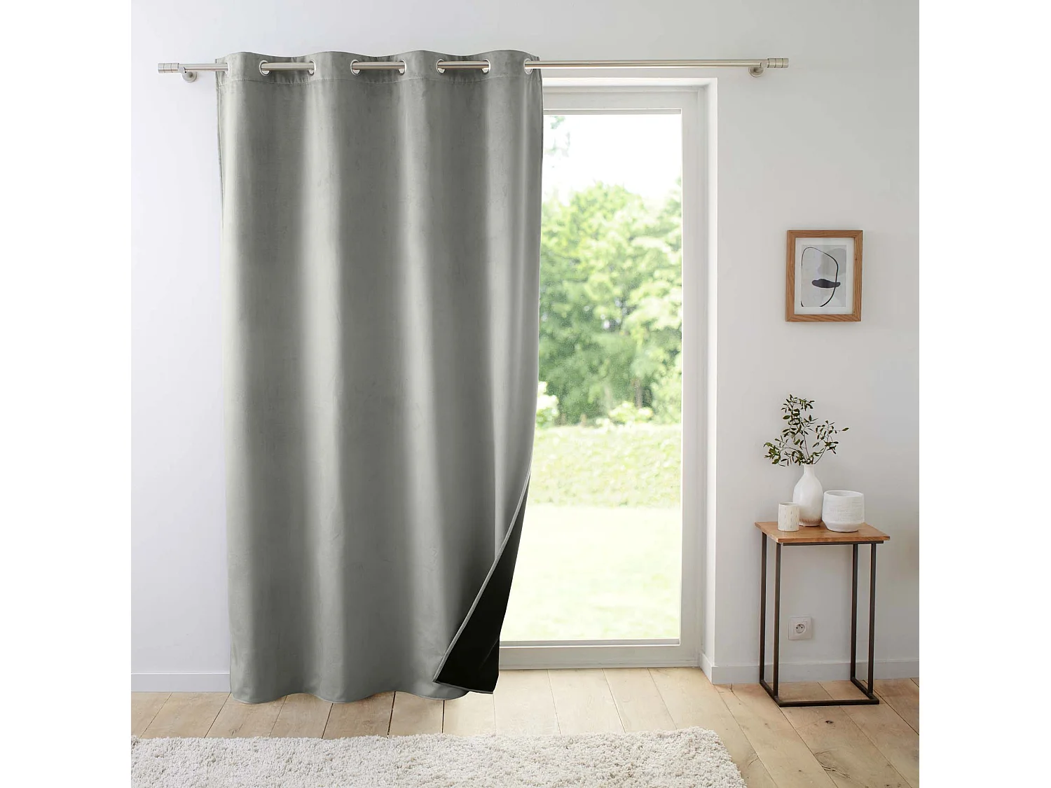 Cortina aislante y térmica de terciopelo