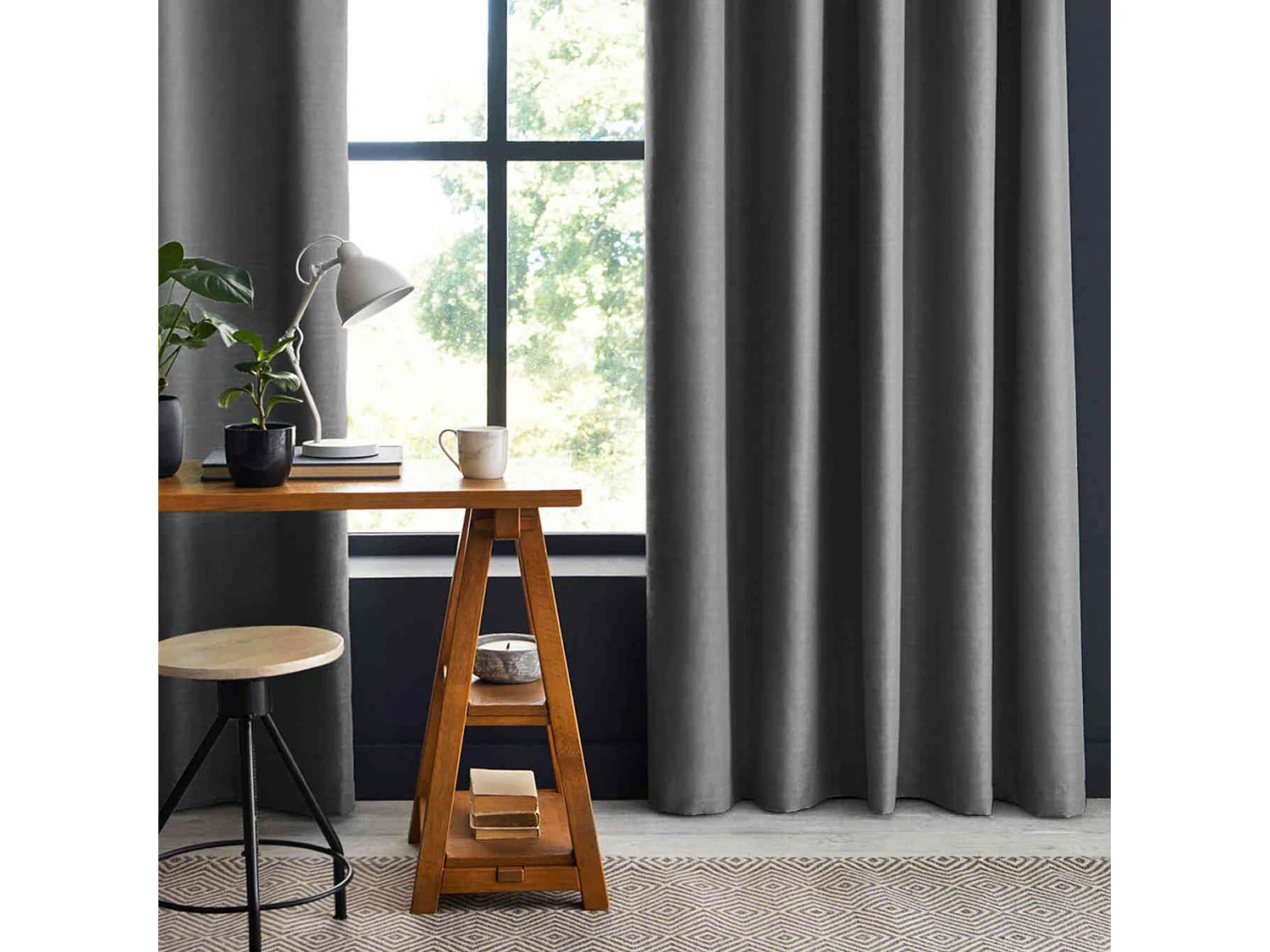 Lot de 2 rideaux occultants à œillets anthracite 140x260