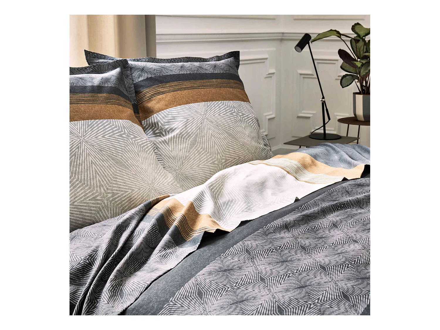 Parure de lit satin de coton Tiago noir 240x220 cm - Tradilinge