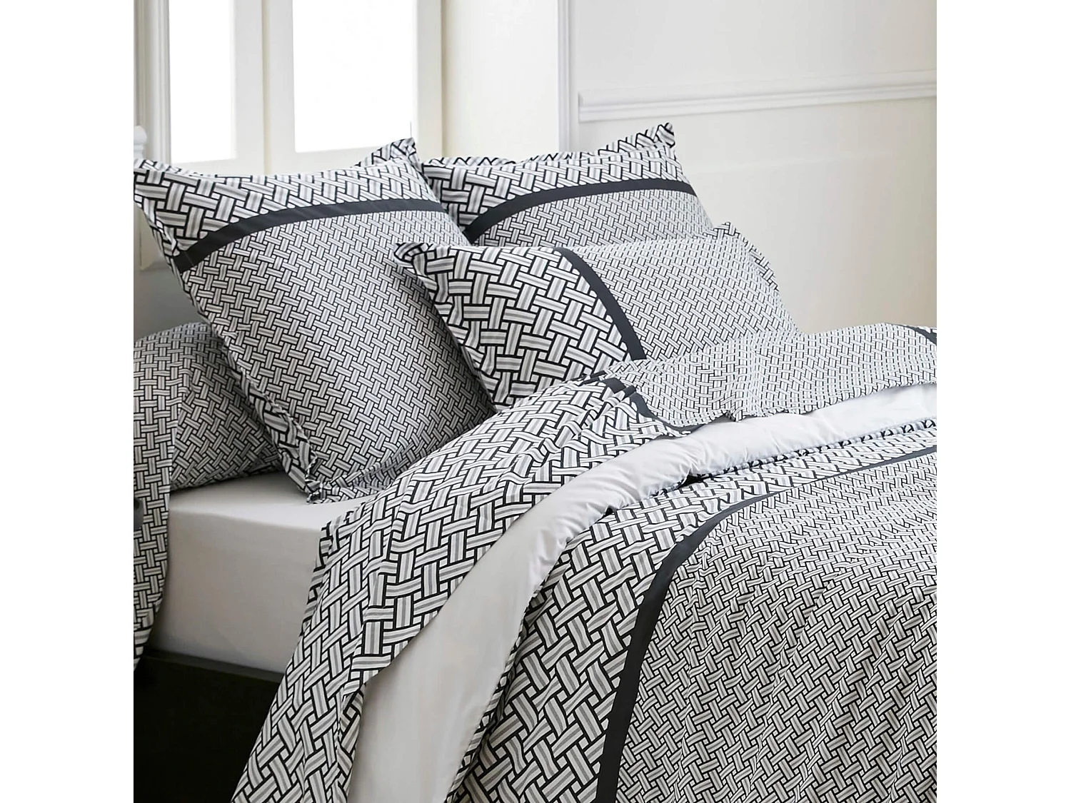 Parure de lit percale Riviera réglisse 260x240 cm - Tradilinge