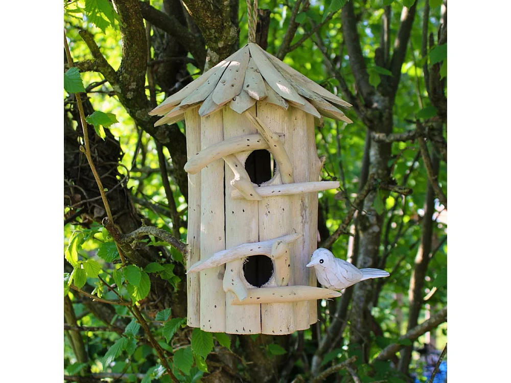 Nichoir hôtel en bois d'albésia à suspendre 26 x 36 cm