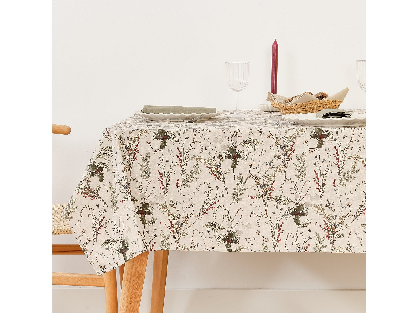 Thedecofactory Tenda Oscurante Con Occhielli, In Poliestere, Rosso, 250x140 Cm - Facile Manutenzione - 3