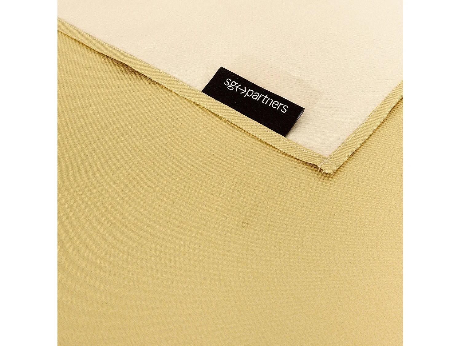 Mantel antimanchas tacto tela jacquard Christmas Night Plata Lurex 240x155 cm