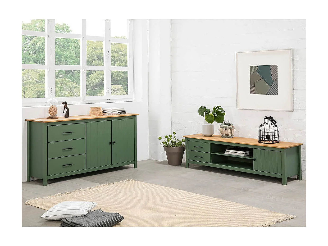 TINA - Buffet Bas 2 Portes 3 Tiroirs Bois Ciré et Vert