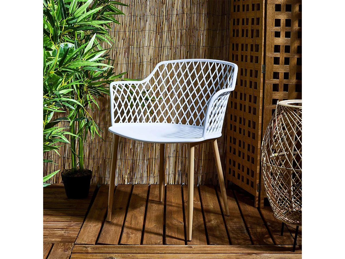 TRESSIE - Lot de 4 Fauteuils Blancs Pieds Effet Bois Verni