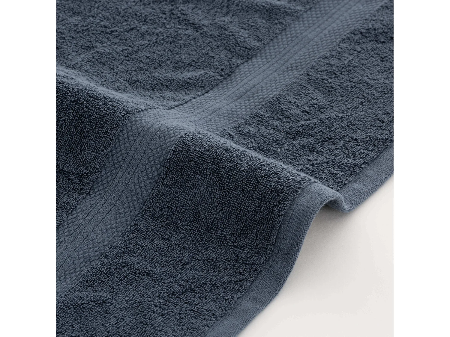 Toalla 100% algodÃ³n peinado 650 gr. Denim Blue - 50x100 (2 unidades)