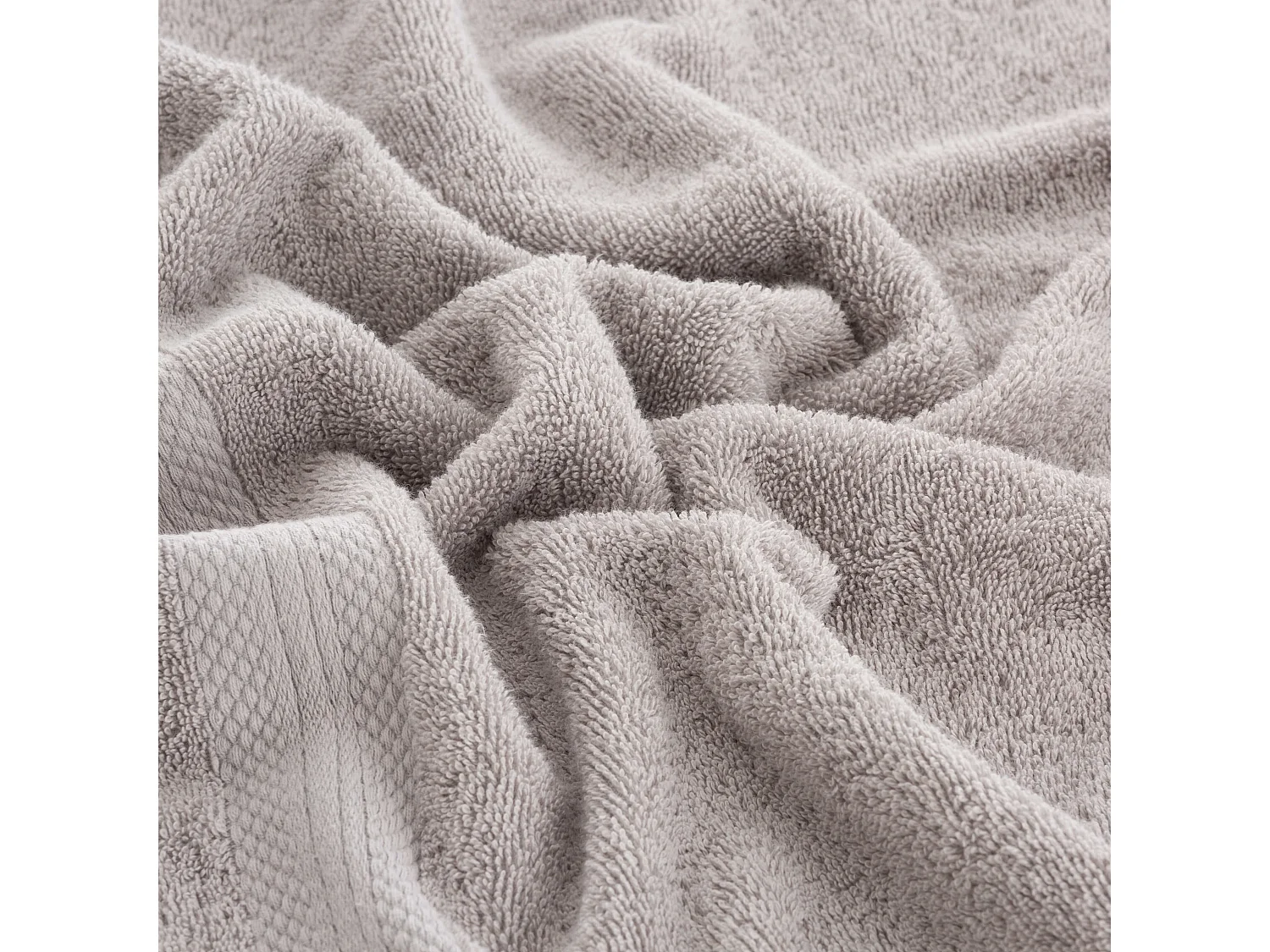 Toalla 100% algodÃ³n peinado 650 gr. Pussywillow - 100x150