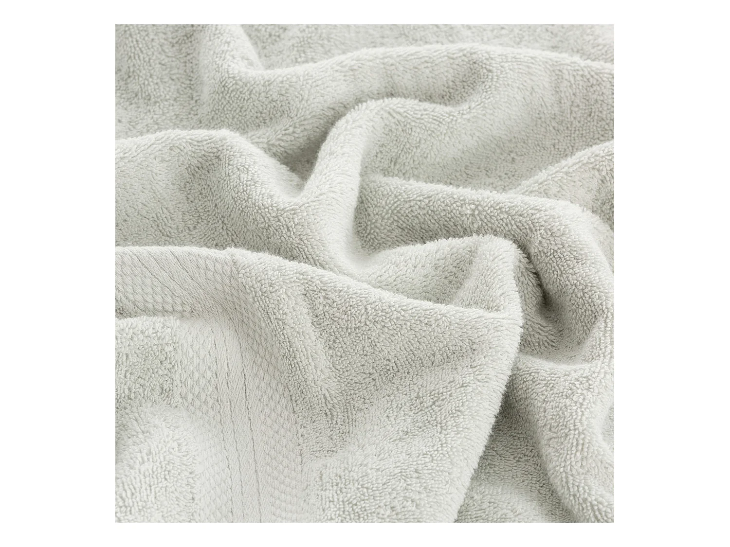 Serviette 100 % coton peigné 650 g Menthe - 70x140 BaÃ±o