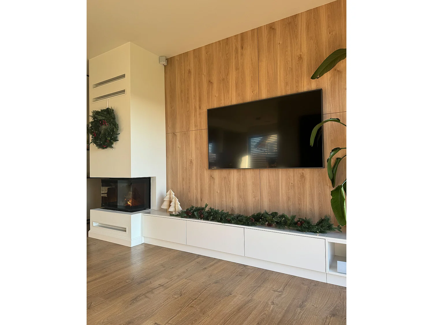 Guirnalda LED de Navidad 180 cm verde KAMERUN