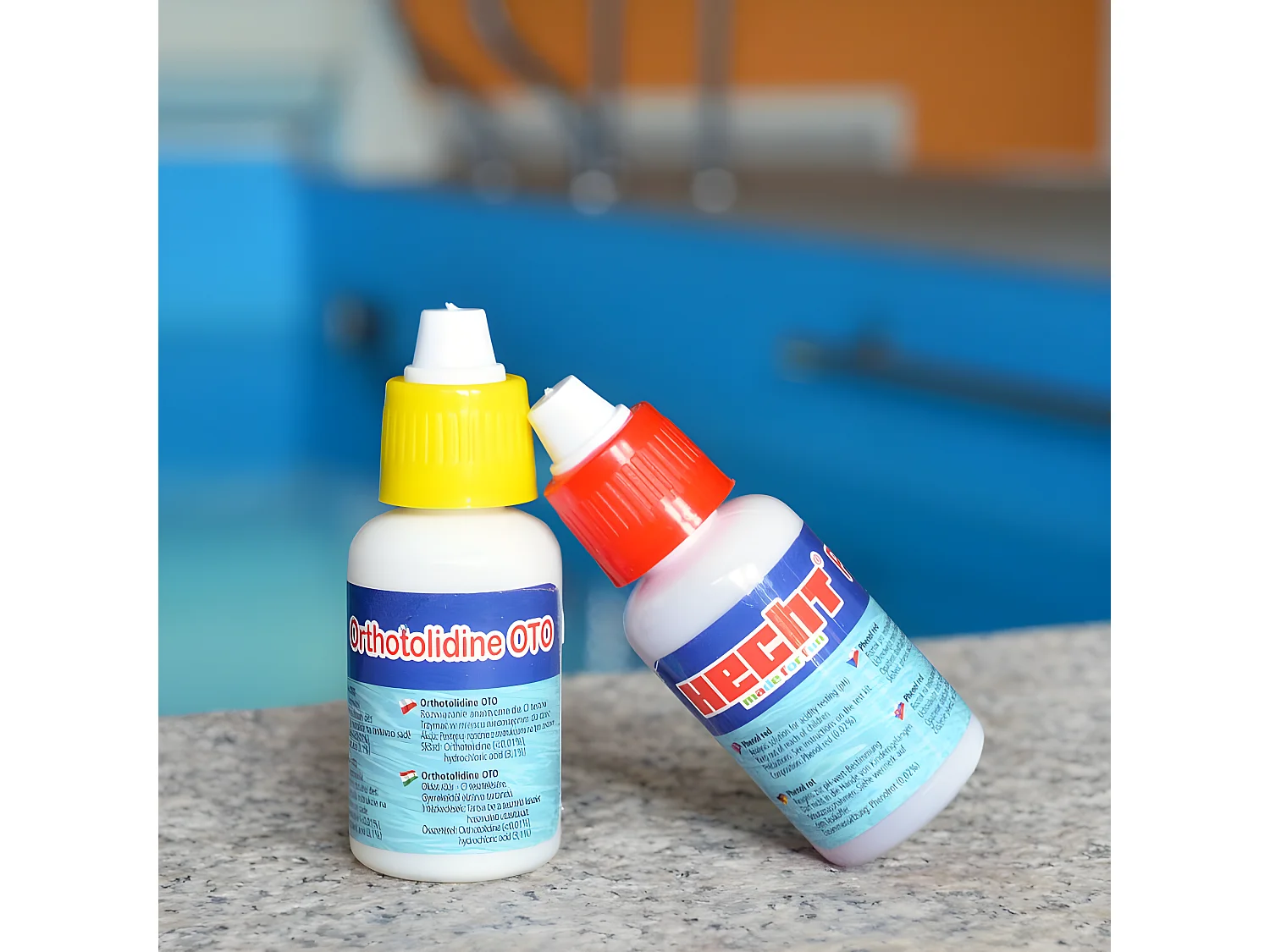 Hecht 060601 Kit de test pour piscine (Chlore/ bandelettes de test pH) env. 50 tests