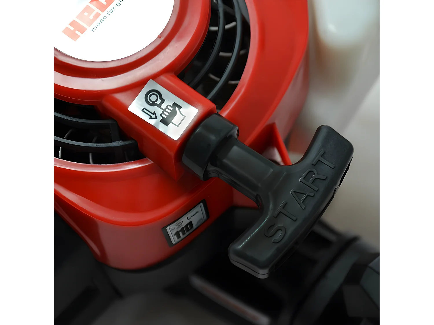 Hecht 9245 Taille haies à essence professionnel Moteur 2 temps système anti-vibration