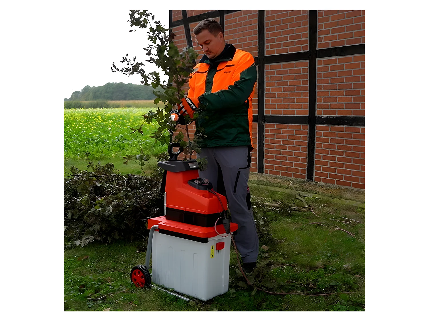 Hecht jardin 6285 XL Broyeur de vegetaux electrique 2800 W Bac collecteur 60 L BB LOISIR