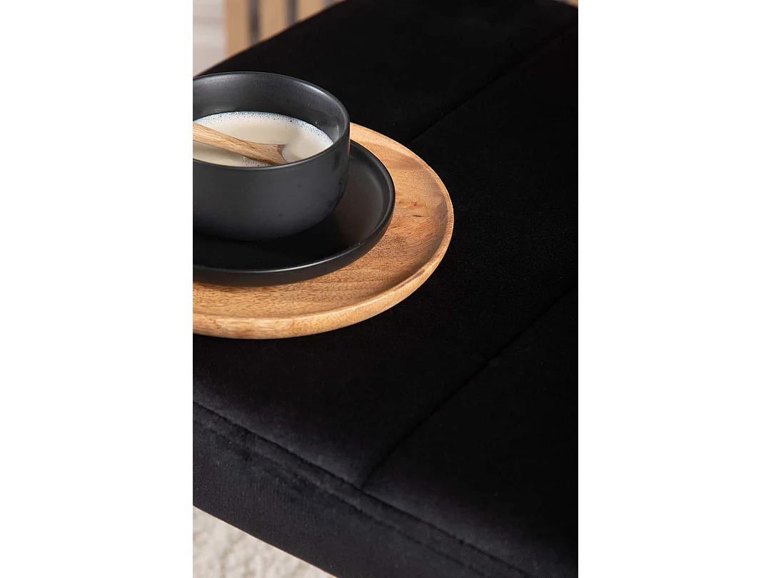 Monett fauteuil velours noir.