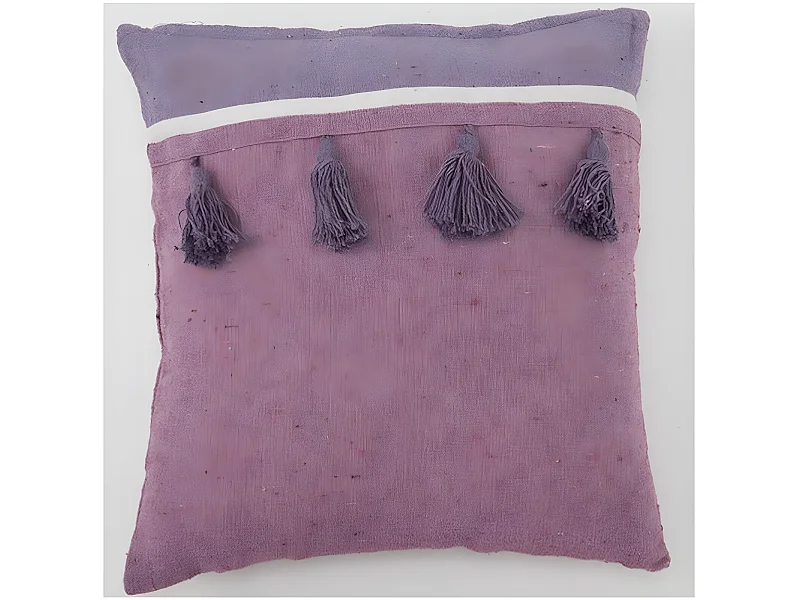 Funda de cojin Cuadrado Pompon Lila (45X45). Sin Relleno.