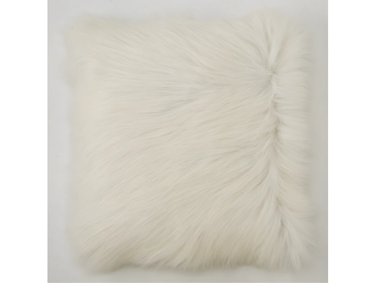 Funda de cojin Frankfurt 45 x 45. Sin Relleno. Color Beige.