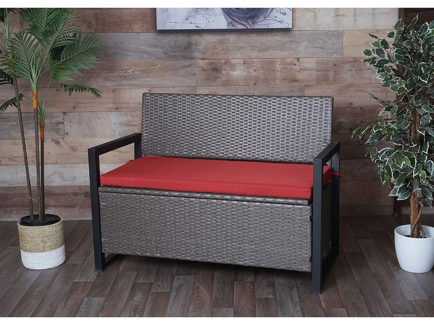 Ławka 2-osobowa z polirattanu MCW-F39,  szaro-motylkowy, poduszki czerwone