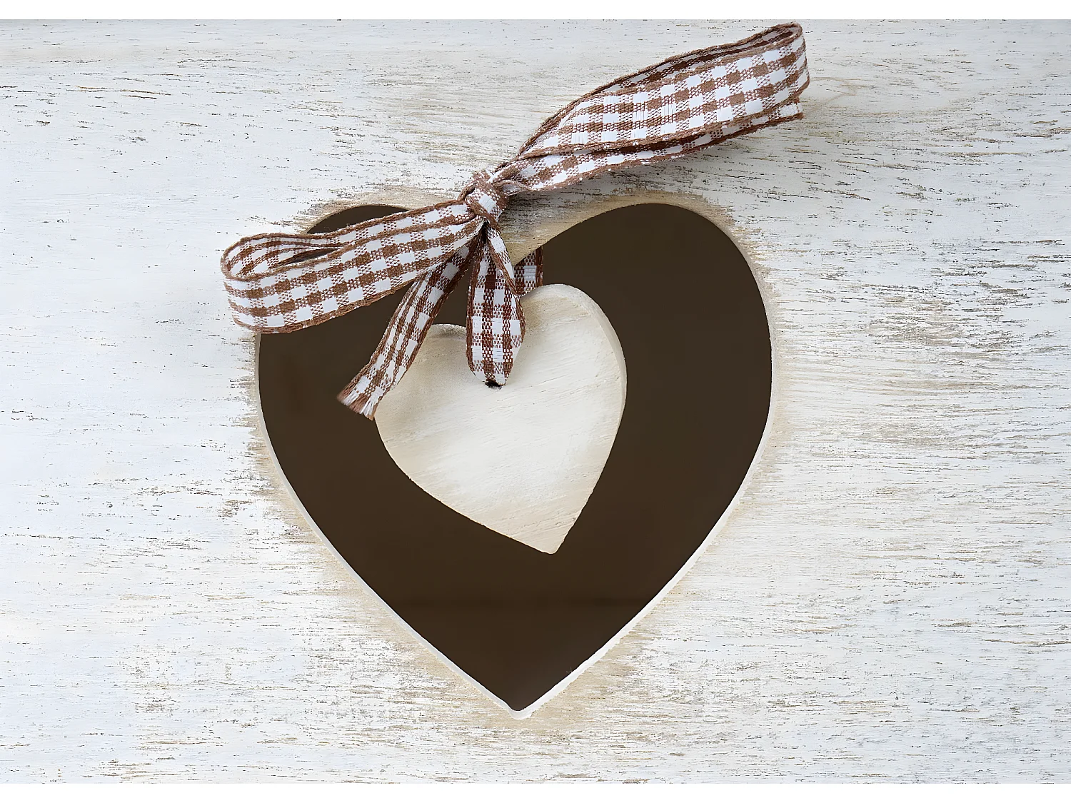 Cómoda Sues,  branco