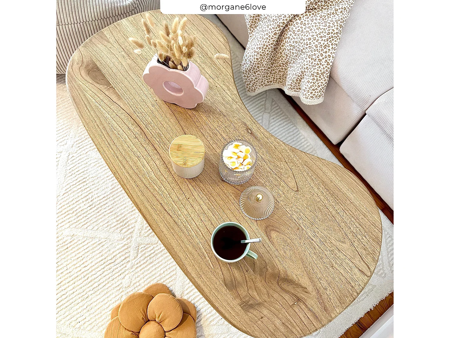 Table basse organique en bois massif de mindi - Brandan