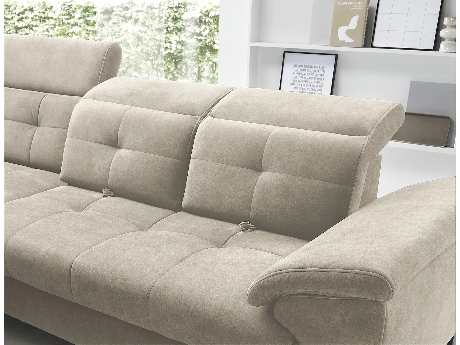 Sofá esquinero convertible KARIN en tejido aterciopelado - Almacenamiento y reposacabezas ajustables-Beige claro-Ángulo izquierdo