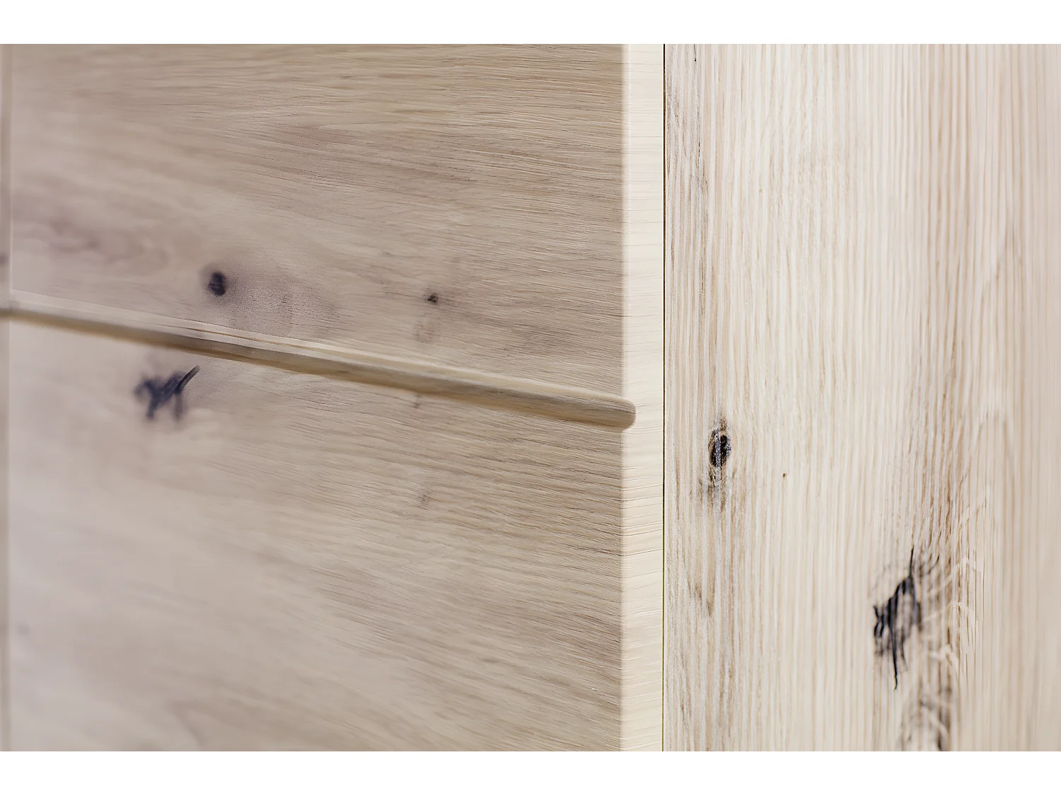 Ensemble de salle de bain  coloris chêne à noeuds et blanc brillant