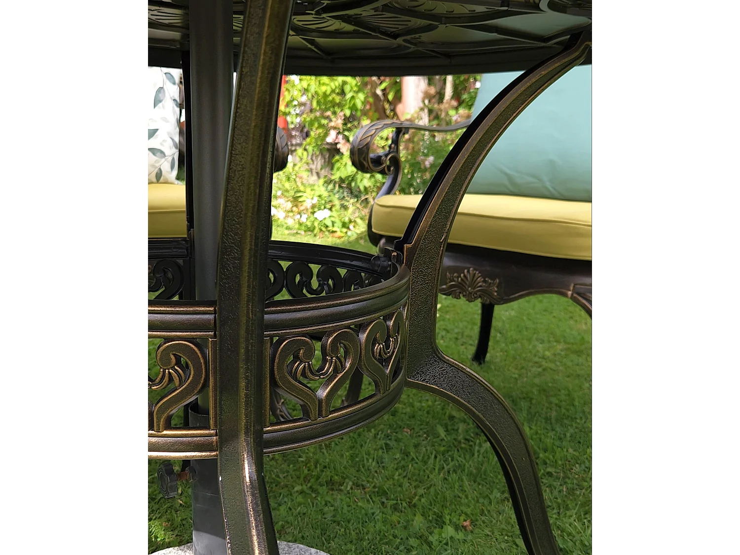 Salle à manger de jardin 4 places SAPRI avec parasol (16 options) Métal Marron foncé