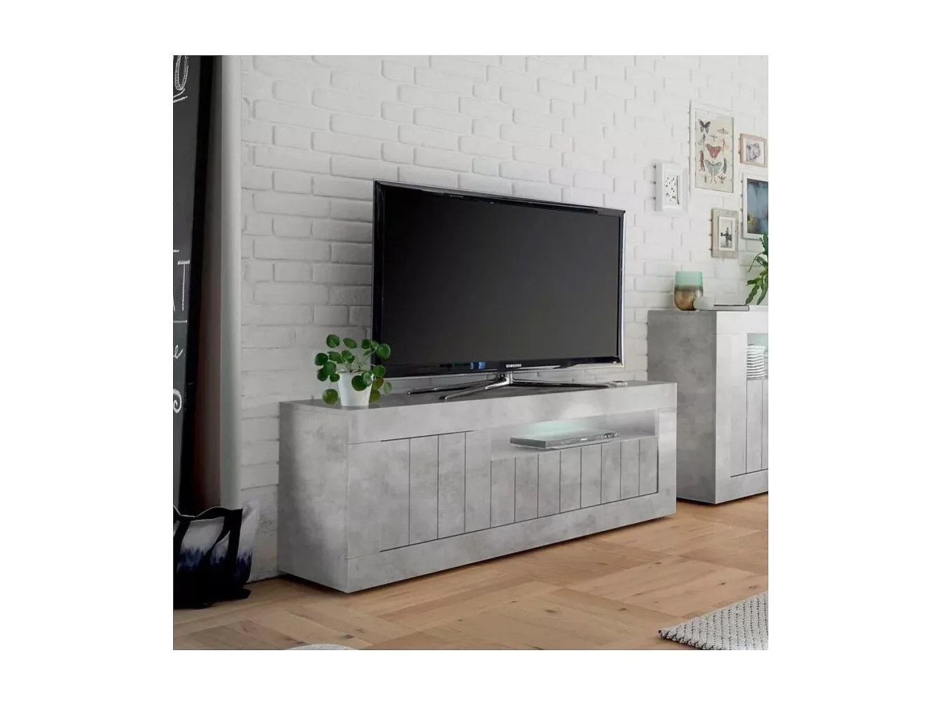 Meuble TV 3 portes battantes en bois, coloris béton, collection URBAN